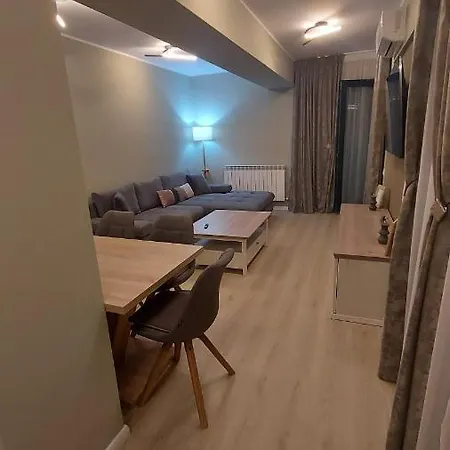 Apartment Diacos Navodari