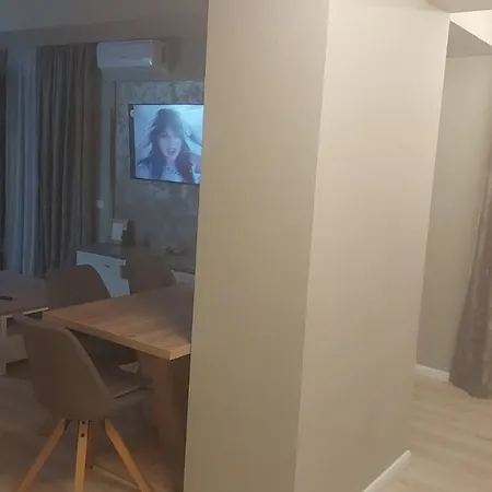 Apartment Diacos